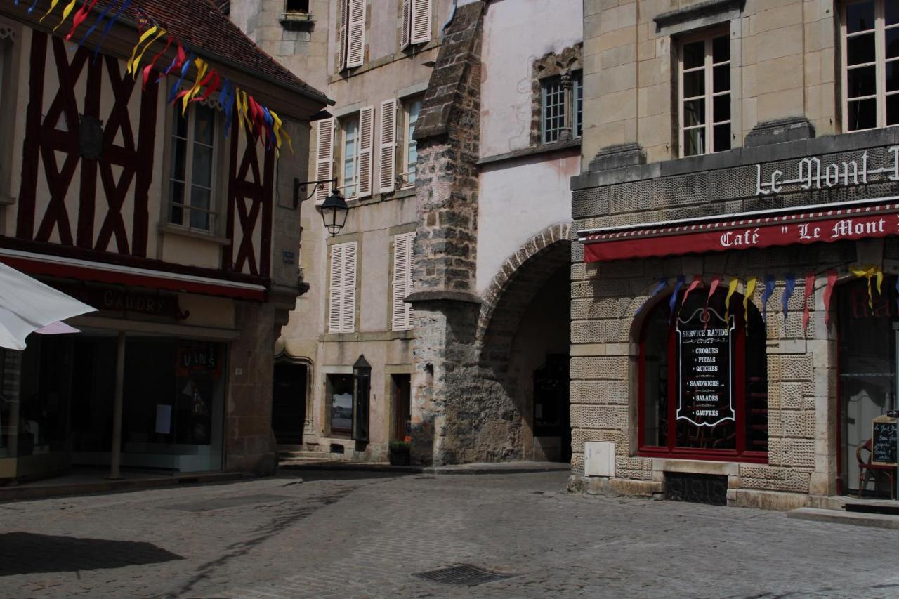 Le Boudoir D'Artiste Bed & Breakfast Semur-en-Auxois Exterior photo